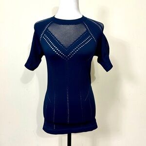 NWOT Athleta Navy Blue Stretch Perforated Design Short Sleeve Pullover Top S